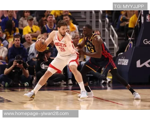 周四305热火对决火箭两队争夺季后赛席位精彩对抗即将上演 周四305热火对决火箭两队争夺季后赛席位精彩对抗即将上演