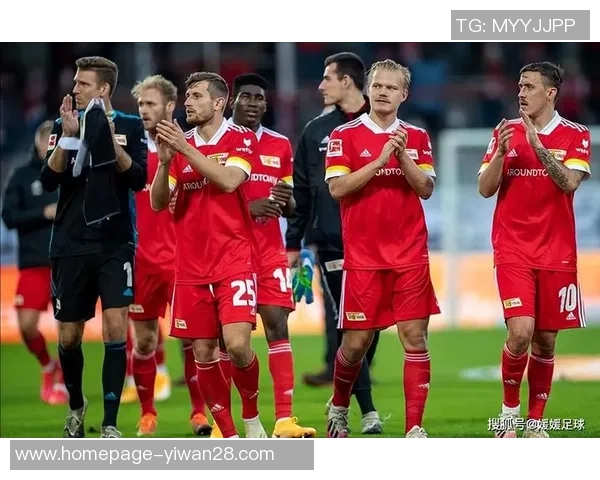 弗赖堡与柏林联合激战正酣比分悬念迭起精彩瞬间回顾 弗赖堡与柏林联合激战正酣比分悬念迭起精彩瞬间回顾